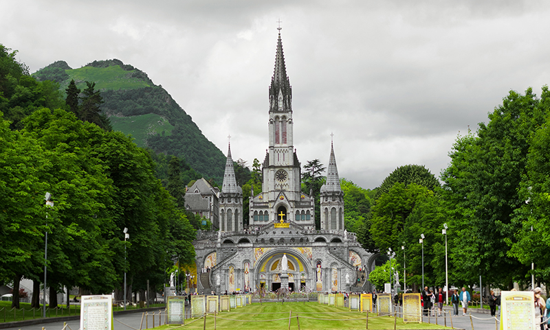 Catholic Pilgrimage to the Cathedral Lourdes France