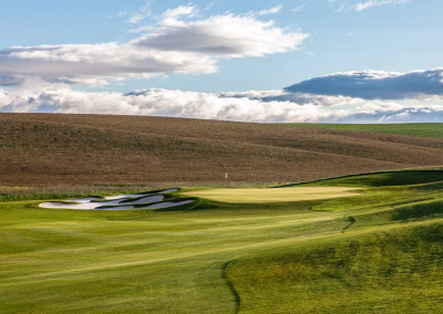 Circling Raven 11th green nested in the Palouse geographic region of northern Idaho