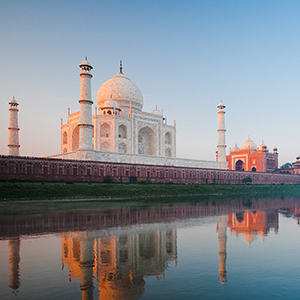 Sunrise at Taj Mahal on Jamuna river. The Resonant Explorer Home